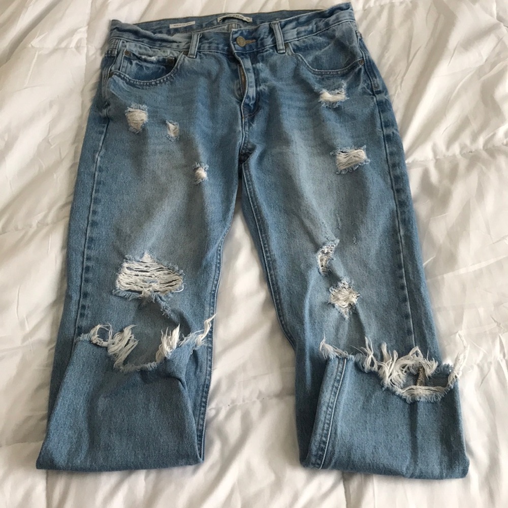 Destroyed Boyfriend Jeans